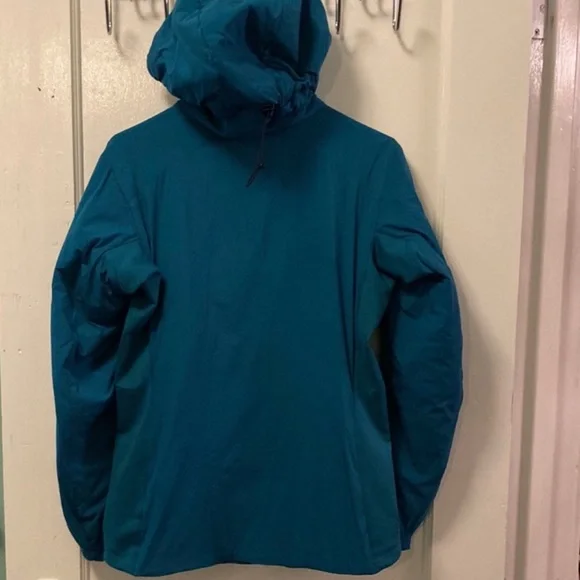 ❌❌SOLD in M❌❌Arcteryx Atom LT Hoodie Women EUC Timelapse - Picture 3 of 9